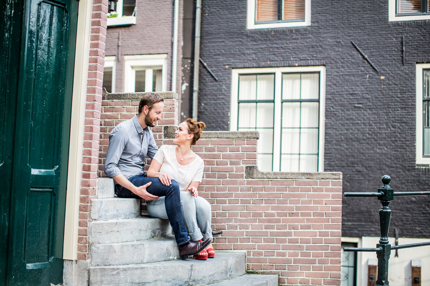 14-pre-wedding-photoshoot-Amsterdam