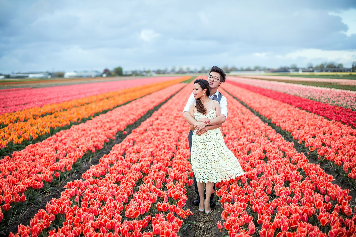 27-Keukenhof-prewedding-tulips-Holland