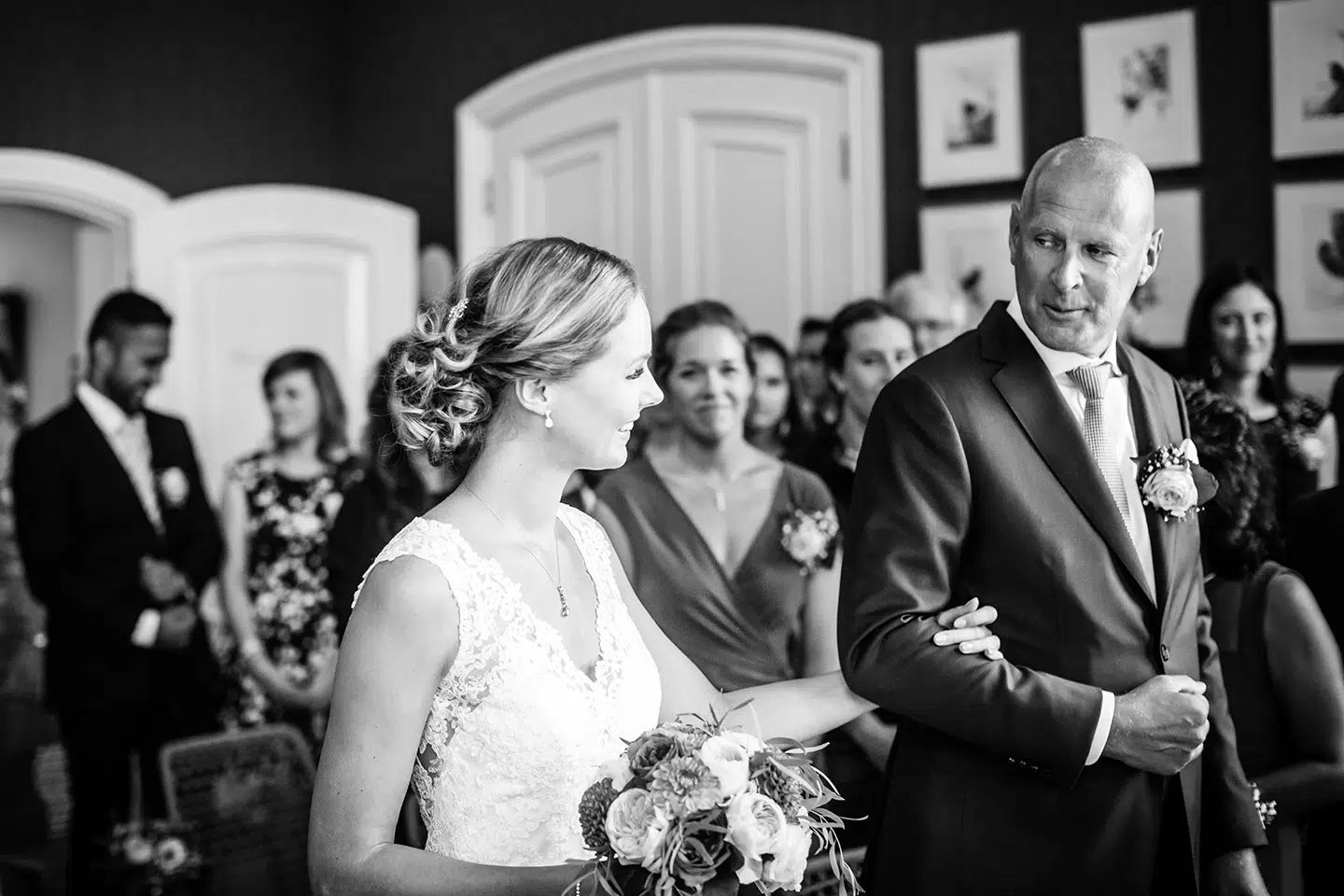 35-Landgoed-de-Salentein-bruidsfotografie