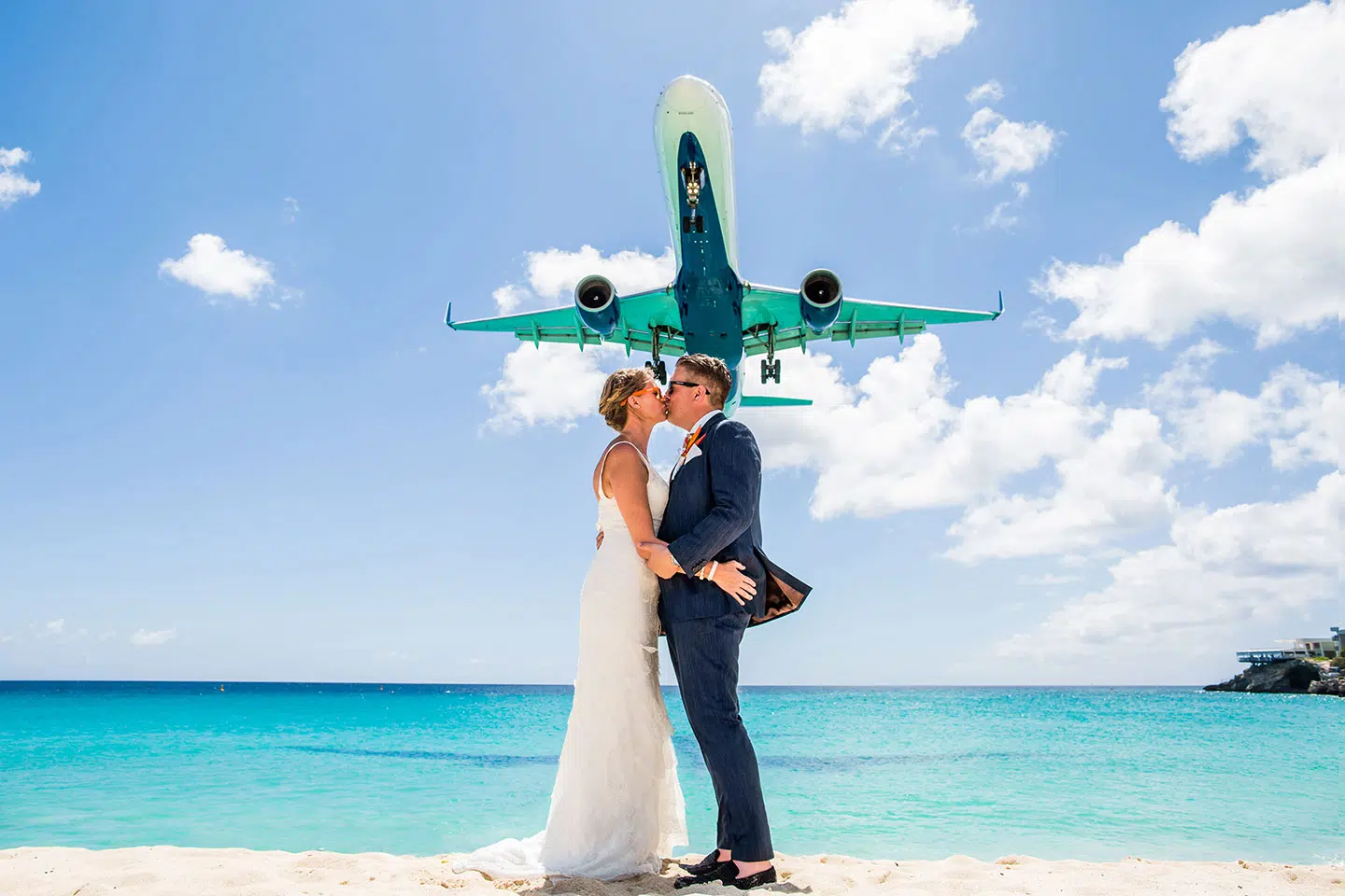 Maho beach wedding photography
