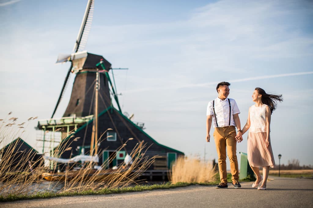 Windmill prewedding shoot Netherlands