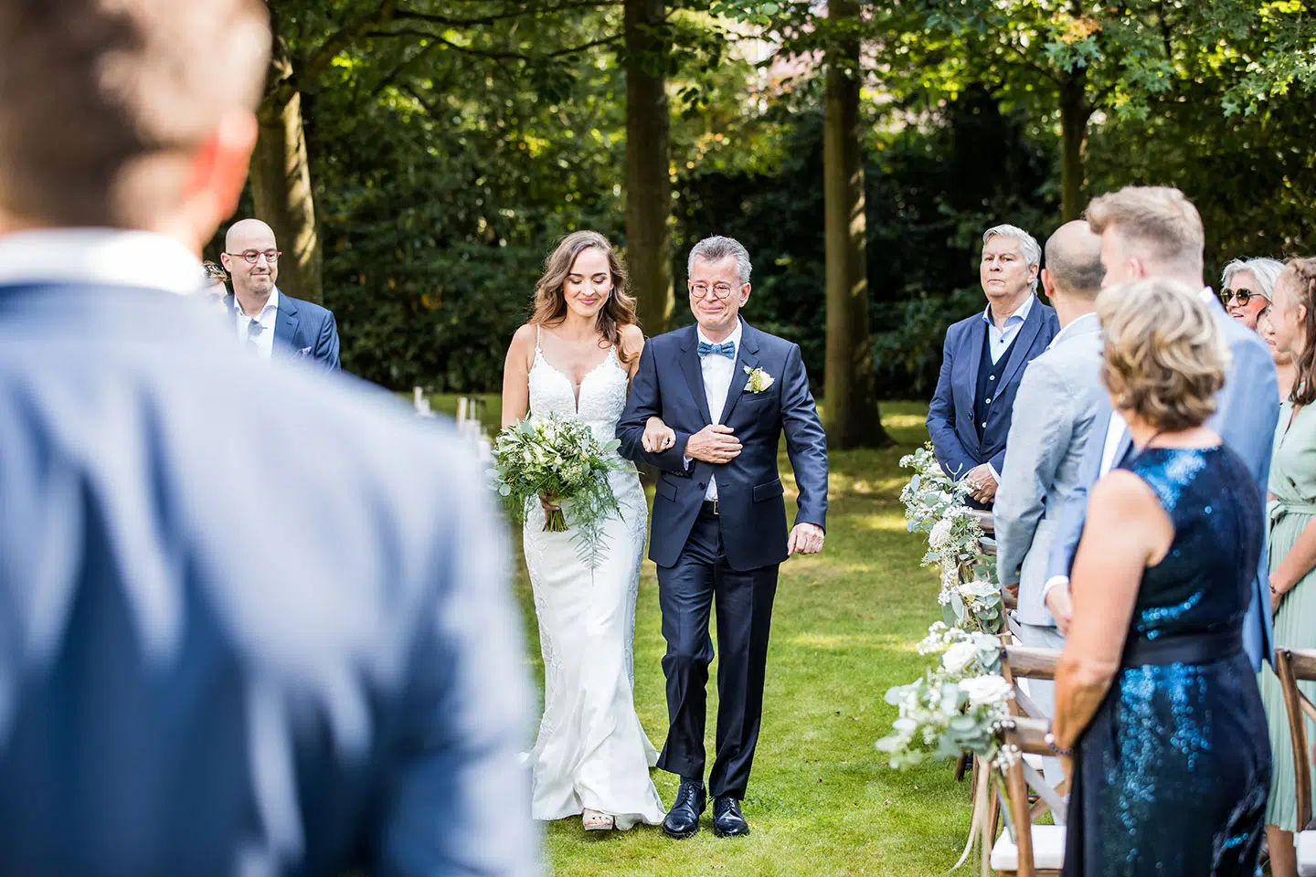 Trouwen in eigen tuin