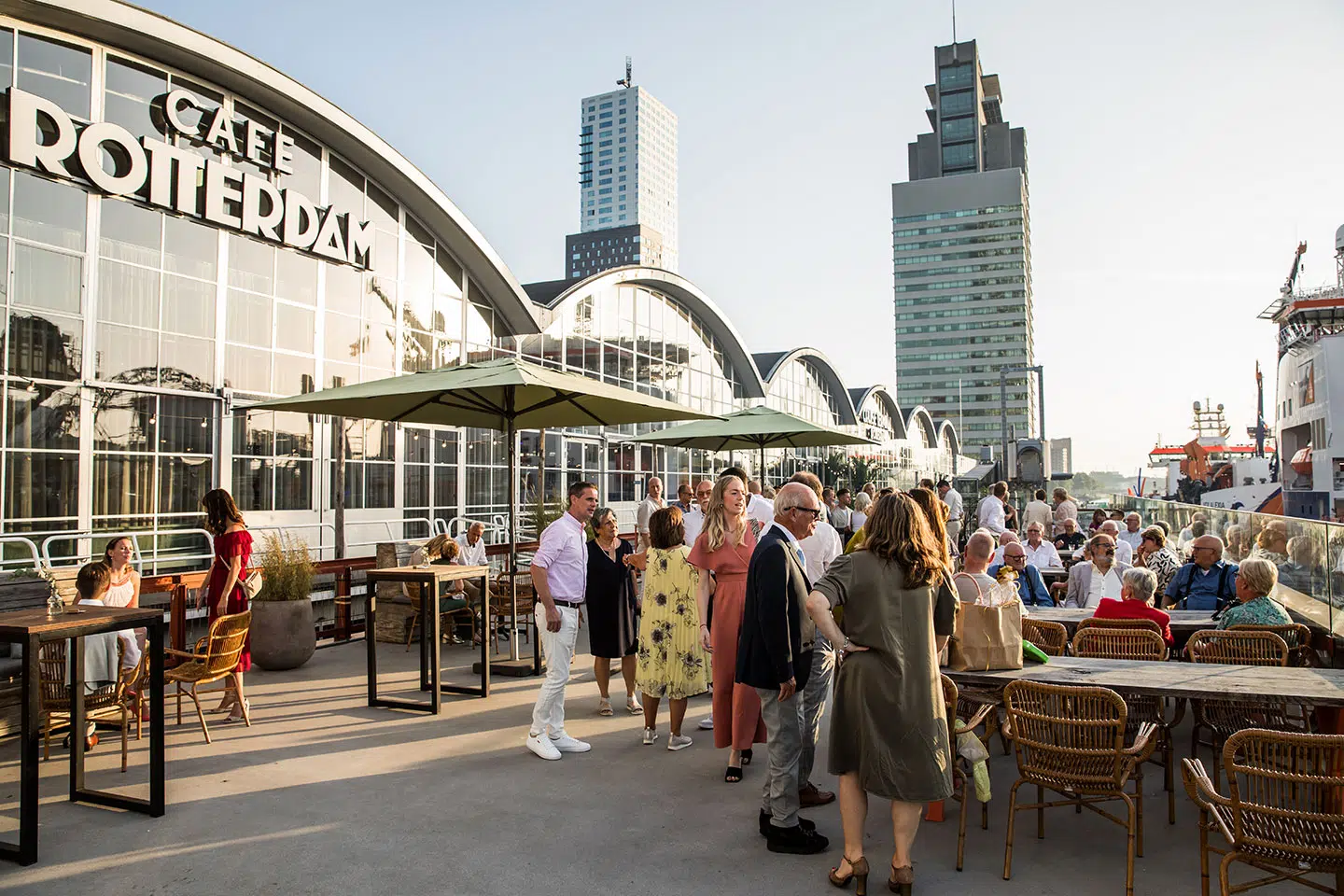 Bruiloft bij Dudok aan de Maas in Rotterdam