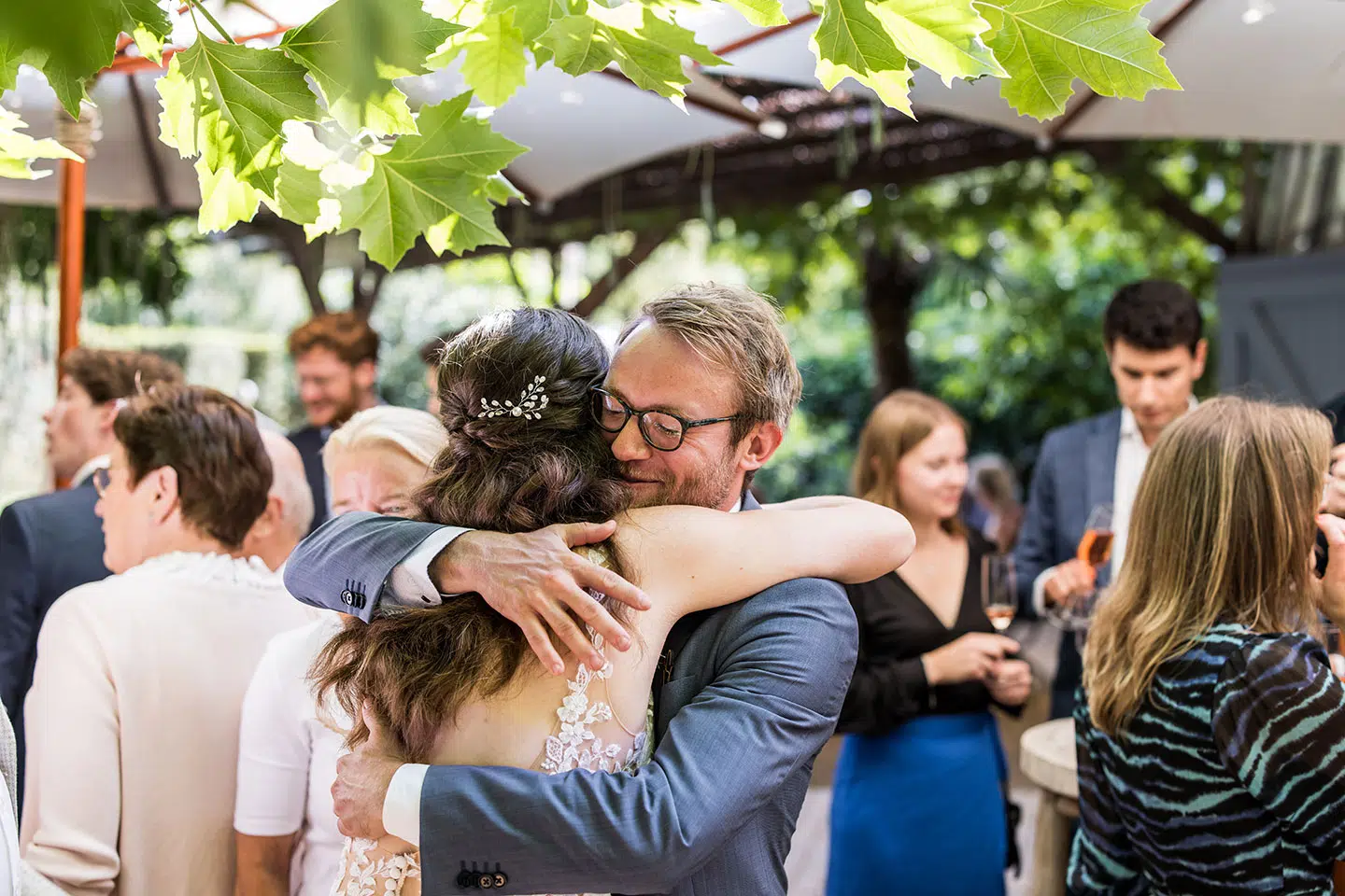 Bruiloft Fotografie tijdens de borrel bij Domaine d'Heerstaayen