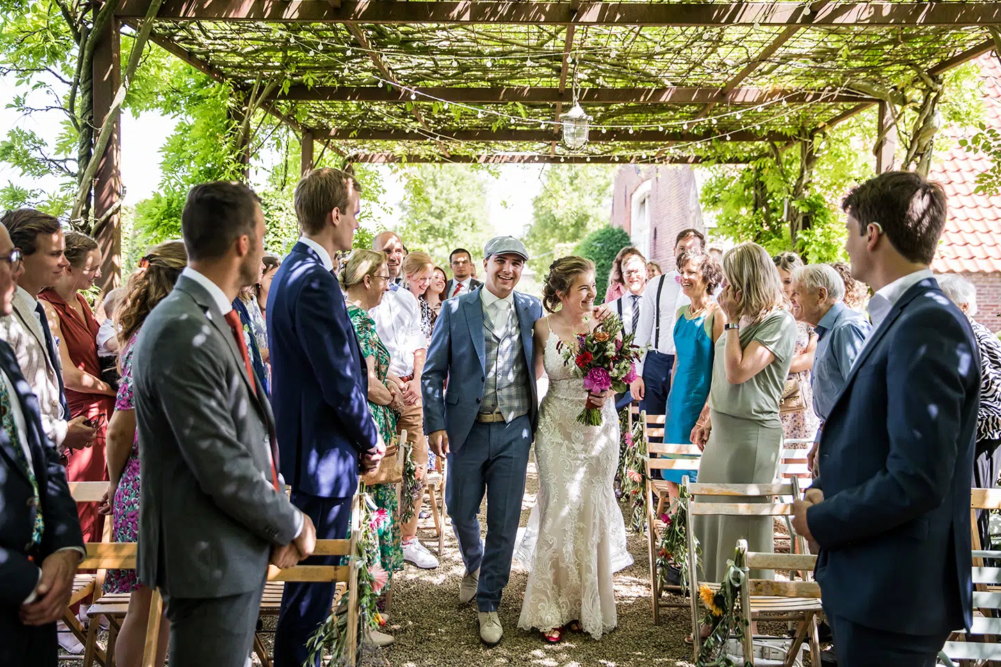 Ceremonie bruiloft bij het Hoogh Huys in Winssen
