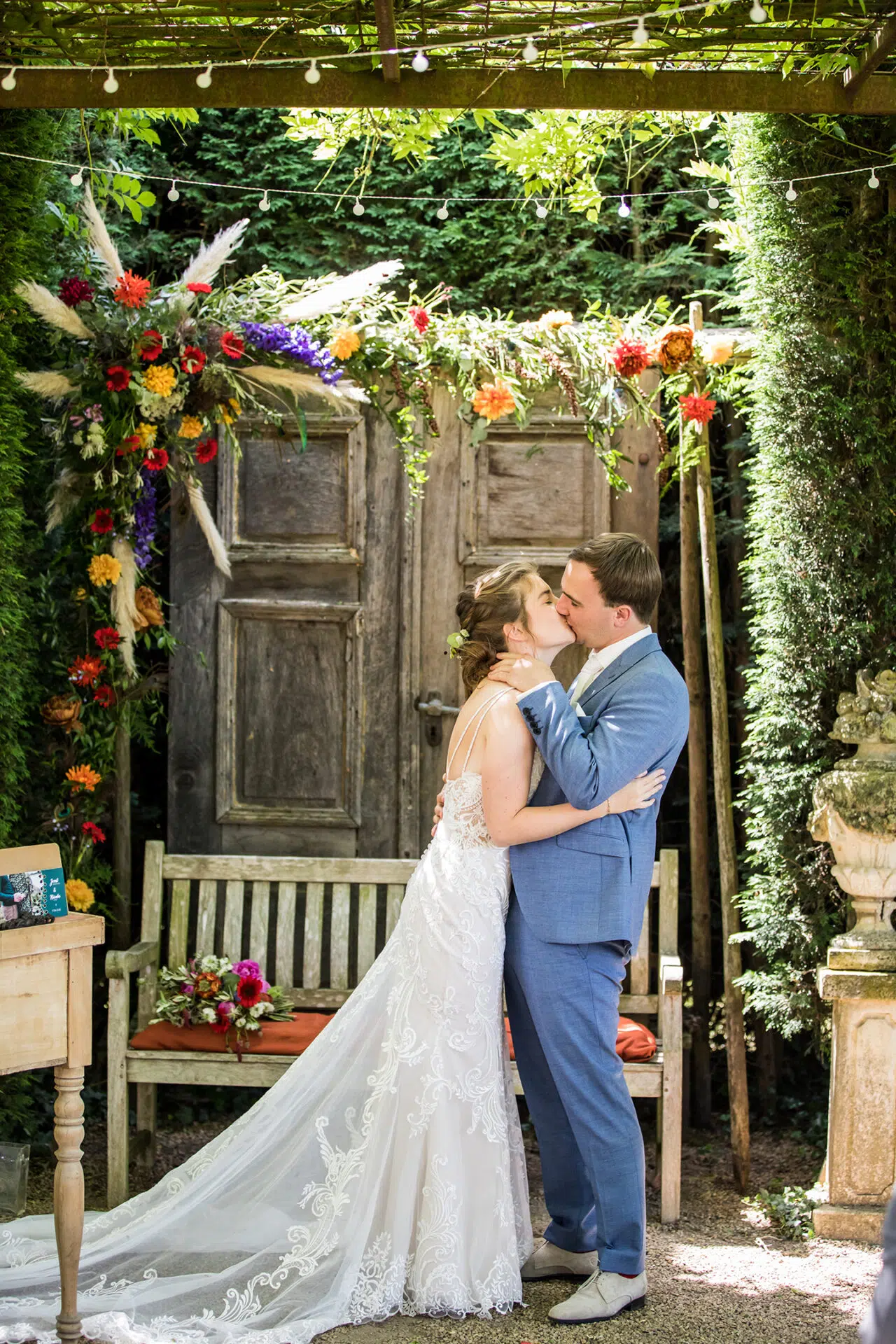 Bruidsfotografie bij het Hoogh Huys in Winssen