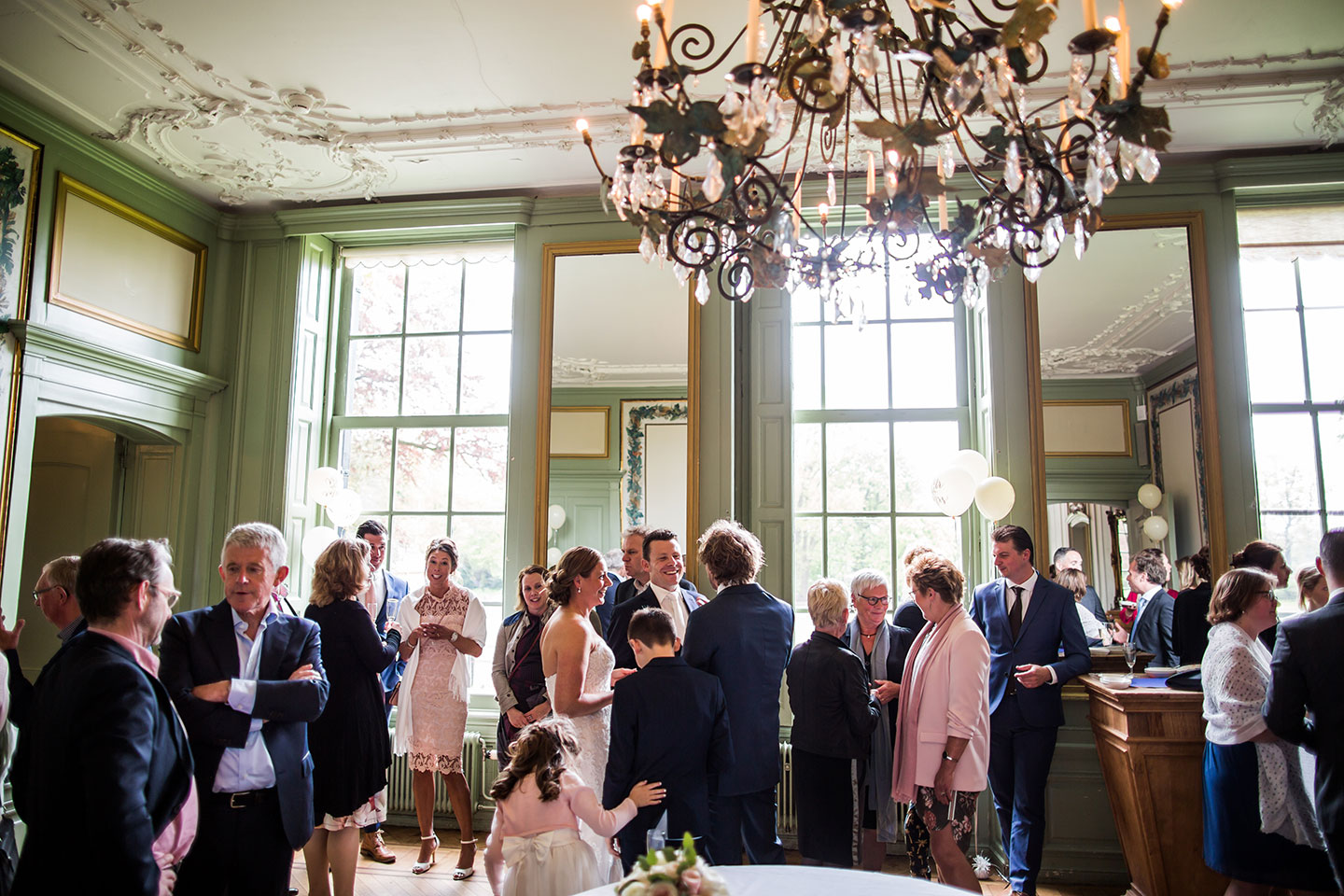 Receptie tijdens een bruiloft bij Landgoed Waterland